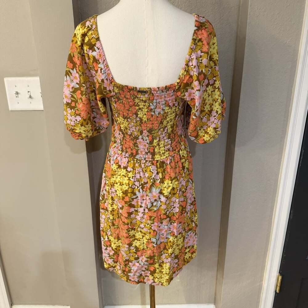 Billabong Women L Floral Mini Dress Square Neck Puff Sleeve Smocked Boho - Picture 2 of 12